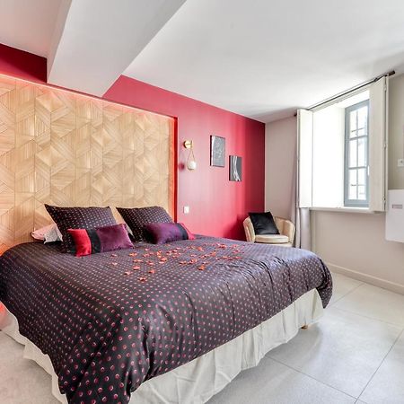 Les Gites De Laure - O Lit Divin, Instant De Volupte, Balneo Sauna, Climatisation, Netflix, 160M De La Cite Medievale Каркассонн Екстер'єр фото