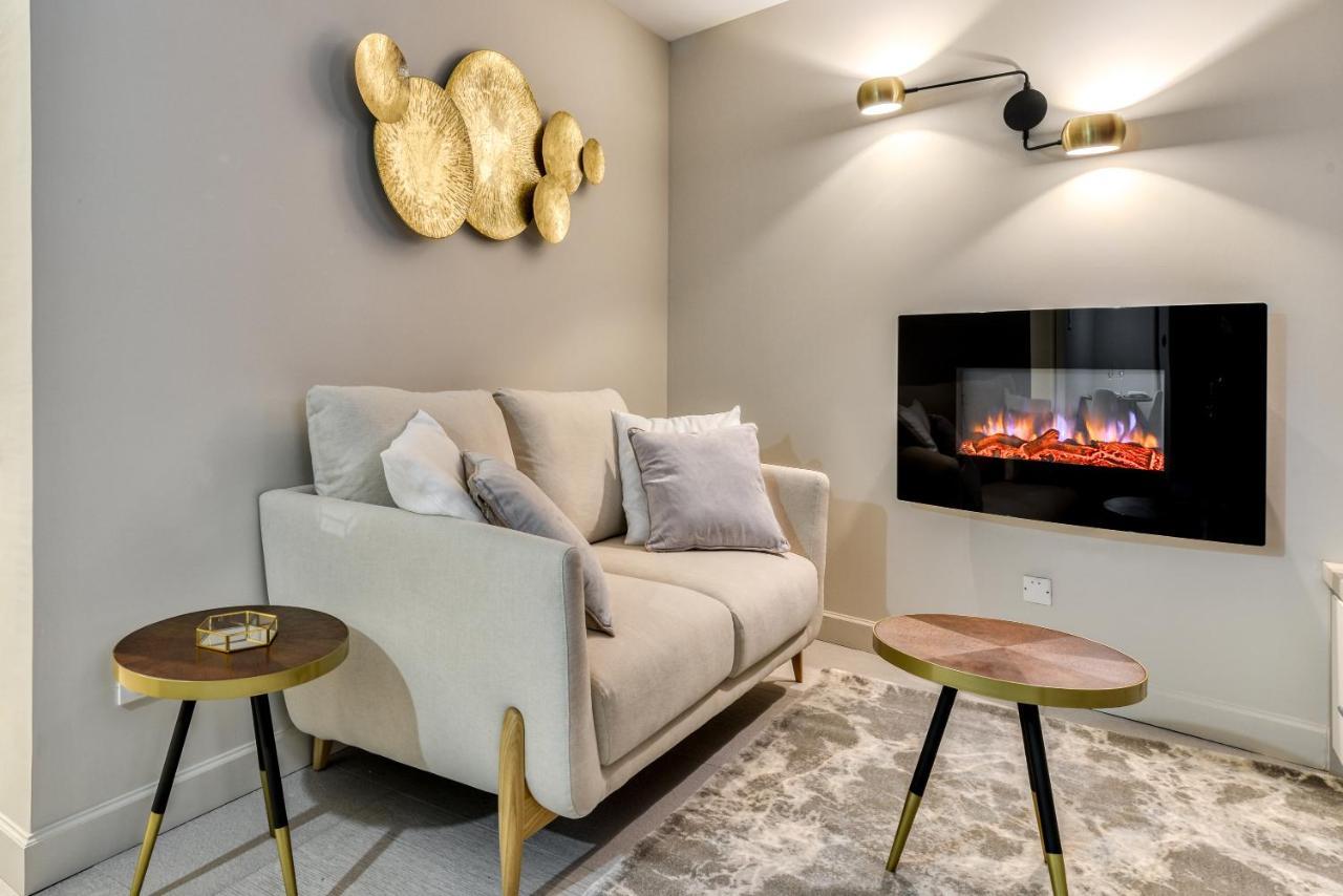 Les Gites De Laure - O Lit Divin, Instant De Volupte, Balneo Sauna, Climatisation, Netflix, 160M De La Cite Medievale Каркассонн Екстер'єр фото