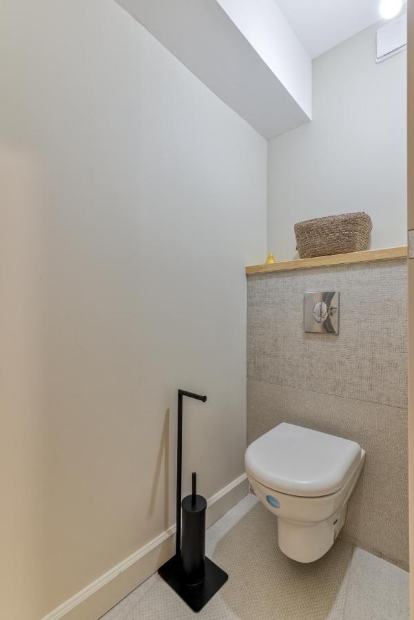 Les Gites De Laure - O Lit Divin, Instant De Volupte, Balneo Sauna, Climatisation, Netflix, 160M De La Cite Medievale Каркассонн Екстер'єр фото