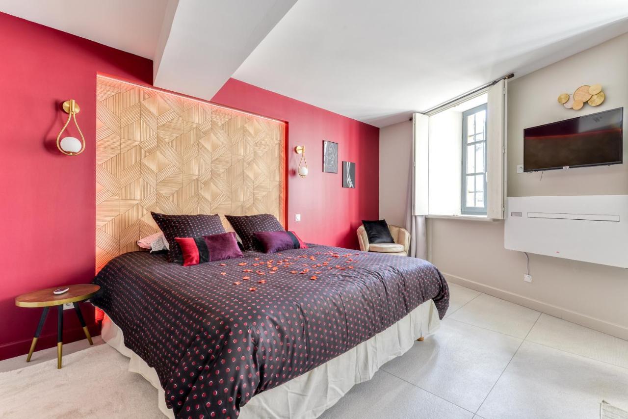 Les Gites De Laure - O Lit Divin, Instant De Volupte, Balneo Sauna, Climatisation, Netflix, 160M De La Cite Medievale Каркассонн Екстер'єр фото