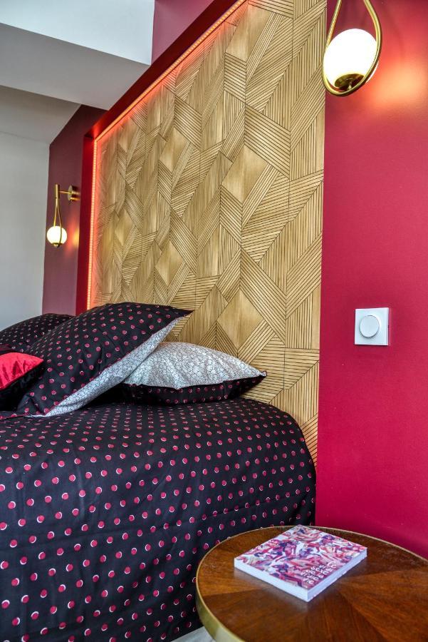 Les Gites De Laure - O Lit Divin, Instant De Volupte, Balneo Sauna, Climatisation, Netflix, 160M De La Cite Medievale Каркассонн Екстер'єр фото